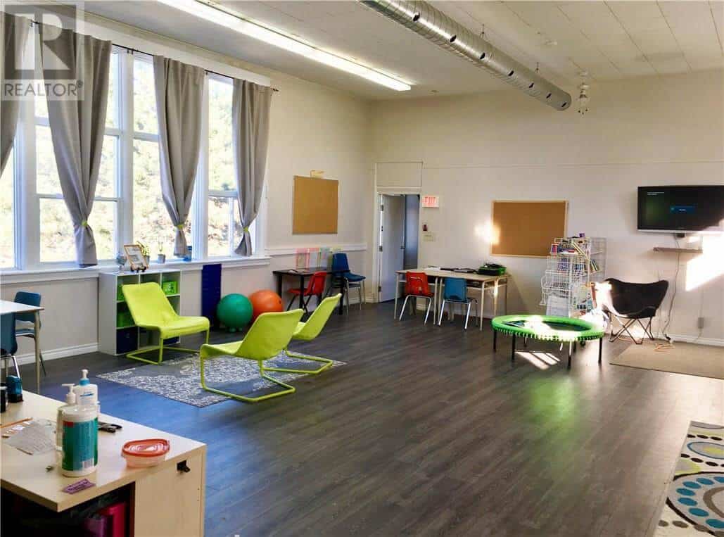 EYES daycare near me